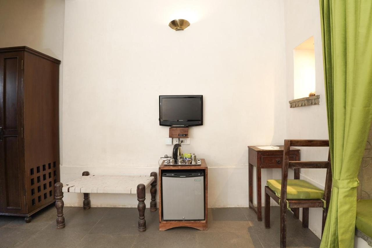 Madri Haveli Hotel Udaipur Exterior photo