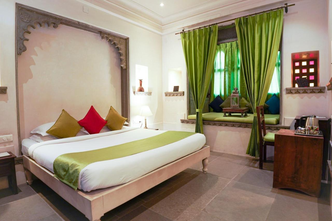 Madri Haveli Hotel Udaipur Exterior photo