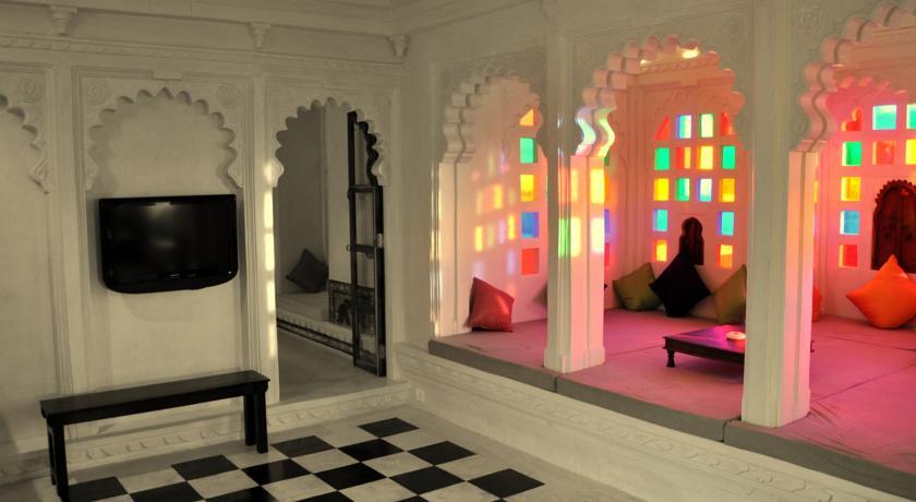 Madri Haveli Hotel Udaipur Exterior photo