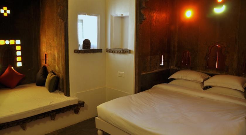 Madri Haveli Hotel Udaipur Exterior photo