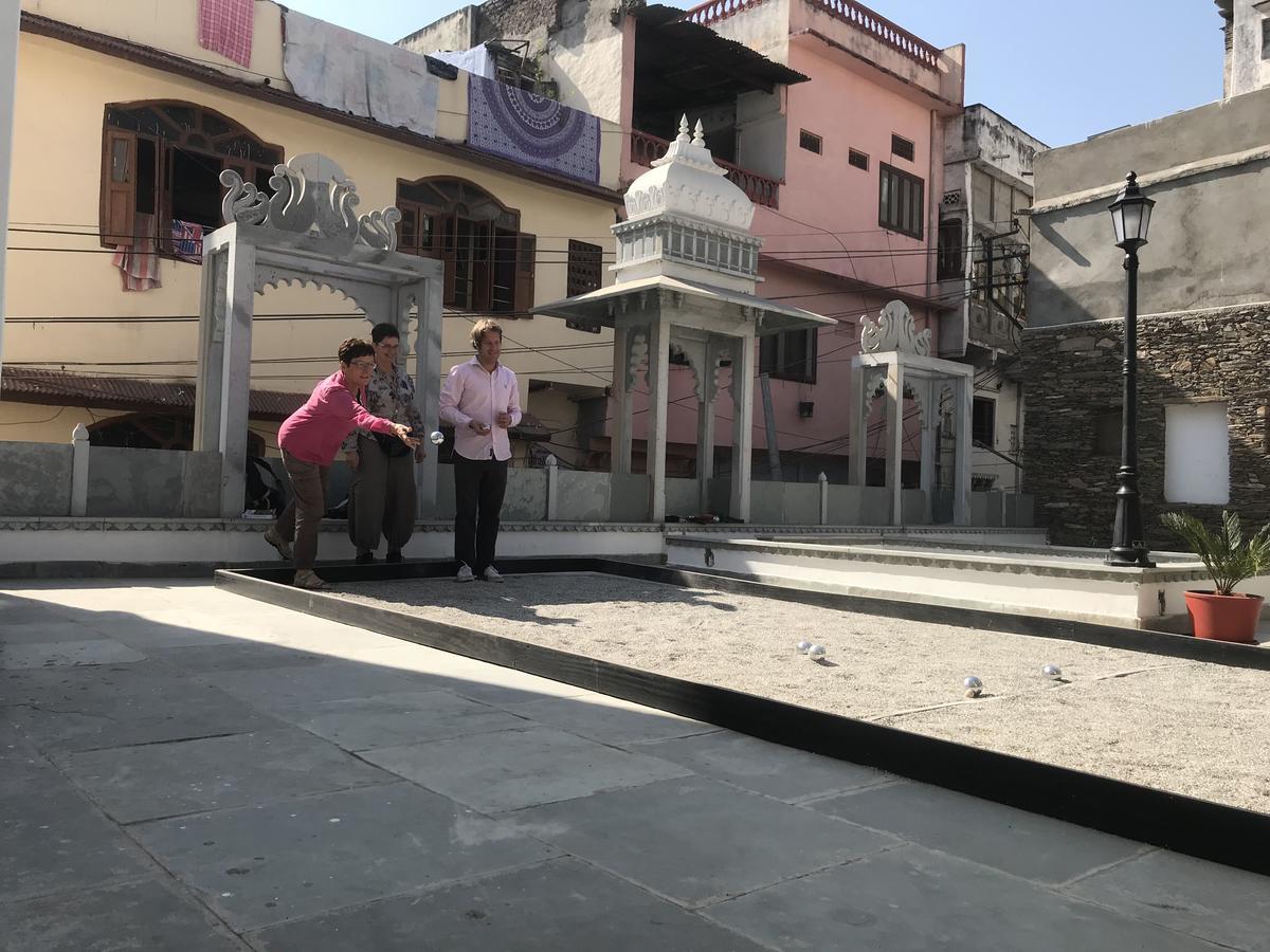 Madri Haveli Hotel Udaipur Exterior photo